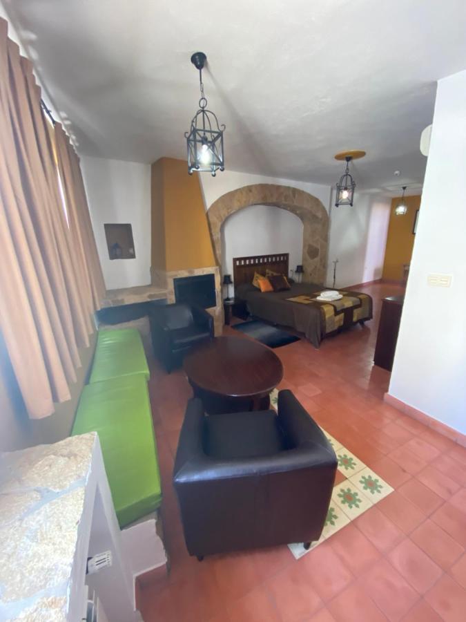 חרז דה לוס קבאלרוס Hotel Rural La Posada De Las Cigueenas מראה חיצוני תמונה